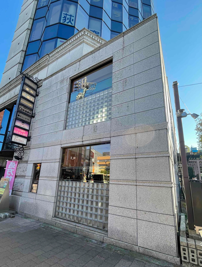 駅前広場ビル